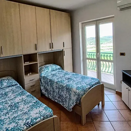 Giulia - Cilento - * Giungano